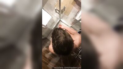 Cum-Shower Jack-Off: Eating Cute Blonde Amateur Cam