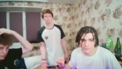 SEXY YOUNG RUSSIAN TEENS SHOW THEIR DICKS