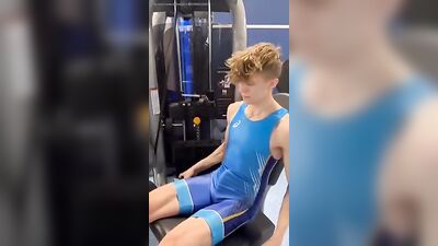 Twinning Boners! Young Twink Exposes His Rock-Hard Cock At The Gym!