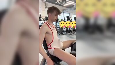 Twinning Boners! Young Twink Exposes His Rock-Hard Cock At The Gym!