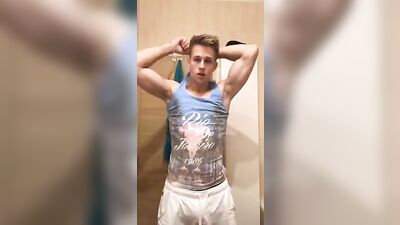 Young & Hungry - Teens & Twinks Go Wild!