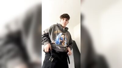 Straight Boys Bisexual Cum Shots: Amateur Big Cocks Unleashed!