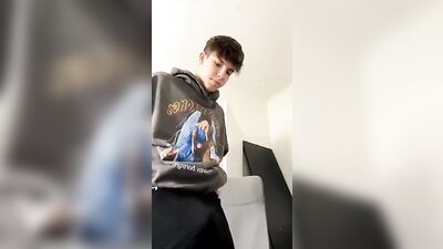 Straight Boys Bisexual Cum Shots: Amateur Big Cocks Unleashed!