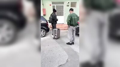 Amateur Raw Bareback Oral Muscle Couple: Wild Weekend Break