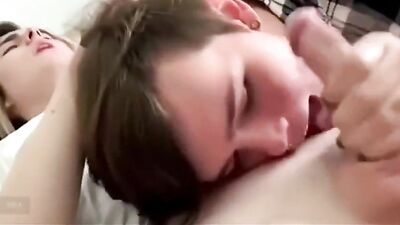 Gay Porn: LKMJs Ultimate Cumshots and Handjob