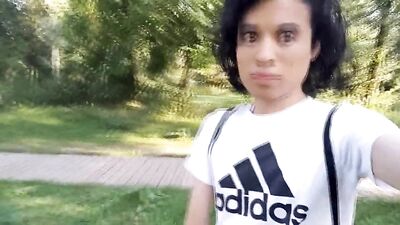 Outdoor Cumming Exposure 207823 - The Ultimate Web-Cam Adventure!