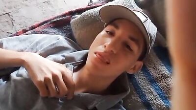 Gay Amateur Fetish Boy Seeks Your Attention!