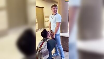 The Str8 Smile: A Web-Cam Twinks Oral Adventure!