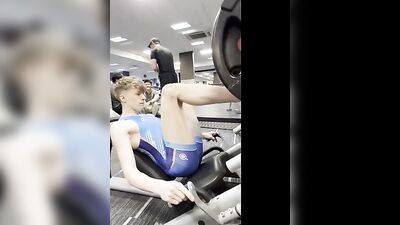 Back in Action: AIDENs Gym Workout! Blond Muscle Boys Solo Web-Cam!