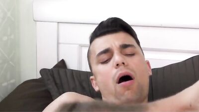 Chili Lovers - Bareback Cum Shots Handjob Oral Porn twinks