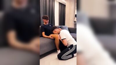 Home Made Bareback Twinks Cumshots