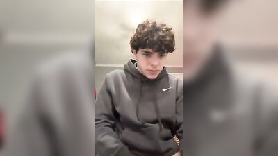 Masturbation Teen: A Gay Porn Video!