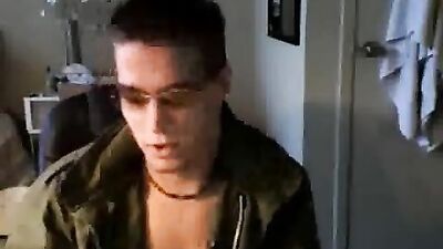 Jeremy Lory #14: Exploring Gay Porn with Straight Boys!