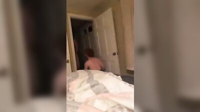 Gay Roommates: Steamy Hot Nights and Wild Sexcapades!