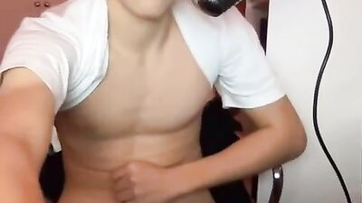 Gamers Web-Cam Cum: A Gay Solo Porn Movie