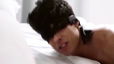 Kinky Bareback Bondage - Gay Porn Videos with Big Cocks and Cum Shots!