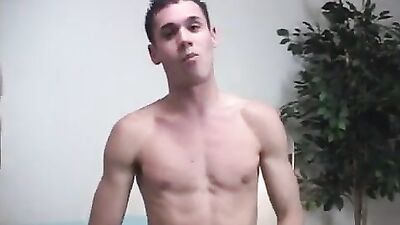 Jordans Fierce Bareback with Giovanni - Hardcore Action and Oral Sex!