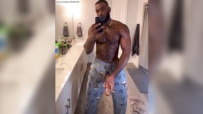 Marshalls Monster Dick: Black Edition - The Ultimate Gay Porn Experience
