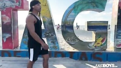 Gay Muscle Studs in Action: Damons Big Cock Masturbation Show!