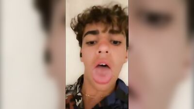 Colombian Cumslut James Amateur Web-Cam Show!