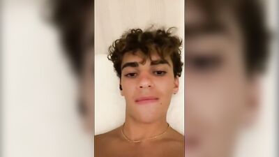 Colombian Cumslut James Amateur Web-Cam Show!