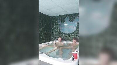 Sexy Conners Hot Gay Porn Video - Big Dicks in the Hot Tub