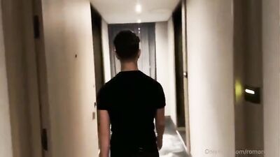 #Ik hou van mij Vrienden - 008: Action-Packed Bareback Group Sex Orgy!