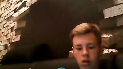 CUTE GAY SEX VIDEO BOYS PORN WEB-CAM SOLO