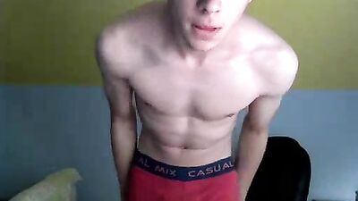 Dado2020 Strips Off on Chaturbate - Amateur Gay Boy Cum Videos