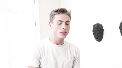 Young Gay Loves: Aarons Porn Life with Sex Boys Tube!