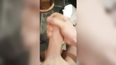 Massive Cocks and Big Loads - Amateur Web-Cam Boys Porn!