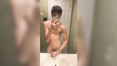 Self-shot Boys Porn - Kivins 19yo Webcam Adventures