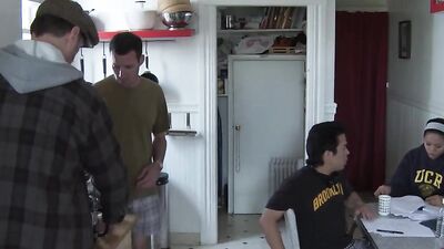 The Fruit Fly Princess - A Gay Porn Video Inspired by Bethesdas Artistic Journey