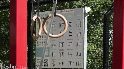 Mark & Tommys Helpful Encounter: Bareback Cum Shots and More!