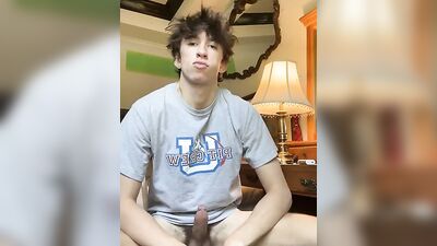 Cumming Cutie - Action Porn Solo