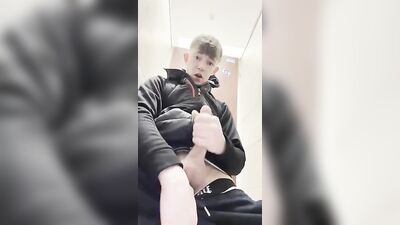 Masturbation Teens Return: A Gay Porn Adventure!