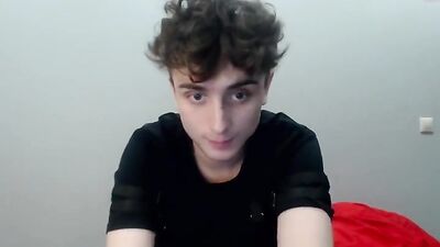 Angelo on webcam Chaturbate: Unleashed Amateur Solo Fun!