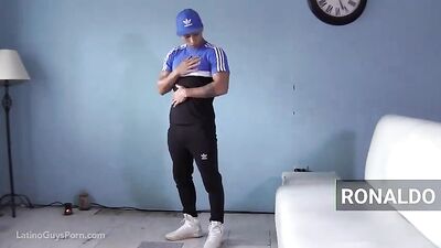 Latino Ronaldo: The Ultimate Cumshot Collection!