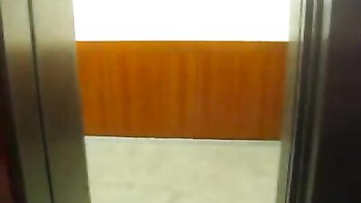 CUTE GERMAN TWINKS JERKS OFF IN A PUBLIC ELEVATER - GREAT SHOOTS