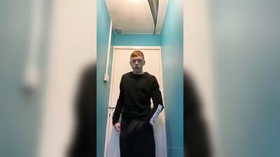 Gay Porn Fantasy: Hot OF Wanking Clip