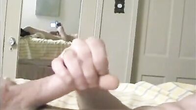 Young & Cumming: Flat Stomach Wanking