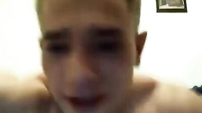 Muscle Cam Twunk Cumshot: Amateur Blond Muscle Boys Solo Web-Cam Jerk Off!