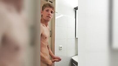 Cumming On Cam: Gay Solo Sex Adventure