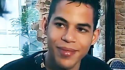 Young Muscle Boys Fetish Oral Action!