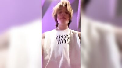 Gay Cam Cumming: Solo Sex Web-Cam