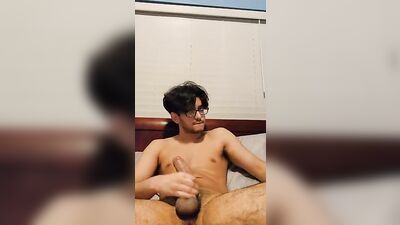 Gay Porn: Young and Handsome Twinks Pleasure Themselves