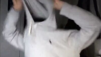 ILIEs Romanian Web-Cam Muscle Boy First Time Porn!