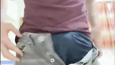 Sexy Vans Boy Cum Shot!: The Ultimate Big Dick Web-Cam Experience!