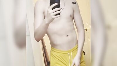 Twinks Bathroom Antics - Solo Fun Action