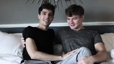 Raw Bareback Twinks: The Ultimate Cumshot Experience!